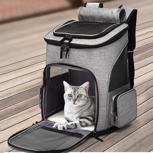 Breathable Cat and small dogs Carrier Backpack.